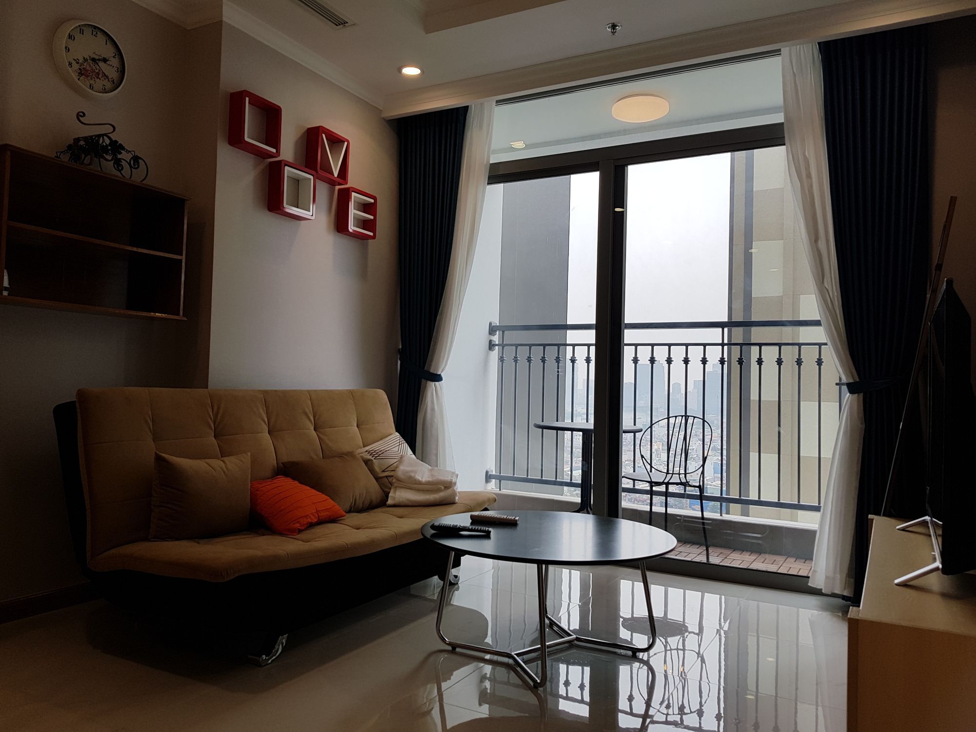 Cherry Vinhomes Park Apartment